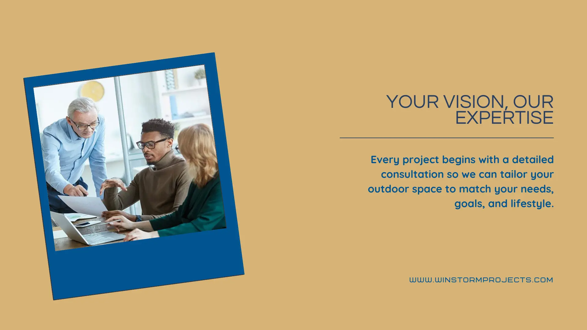 Three people collaborating at a table with laptops. Text highlights consultation services for customizing outdoor spaces, emphasizing vision and expertise.